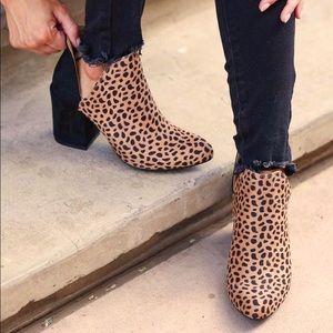Closet Candy Cheetah Print Booties Size 7 WORN ONCE!